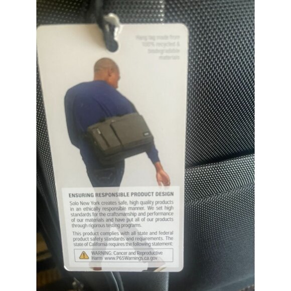 Solo New York Metropolitan Backpack 16" Laptop Bag Detach Sleeve  Black Warranty - Picture 7 of 11